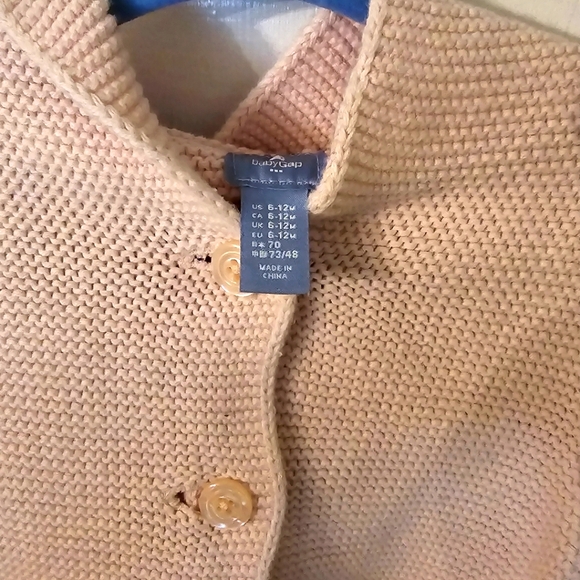 Baby Gap Baby Girl's Pink Knit Sweater with Animal Ears Hood Size 6-12M - Picture 3 of 3